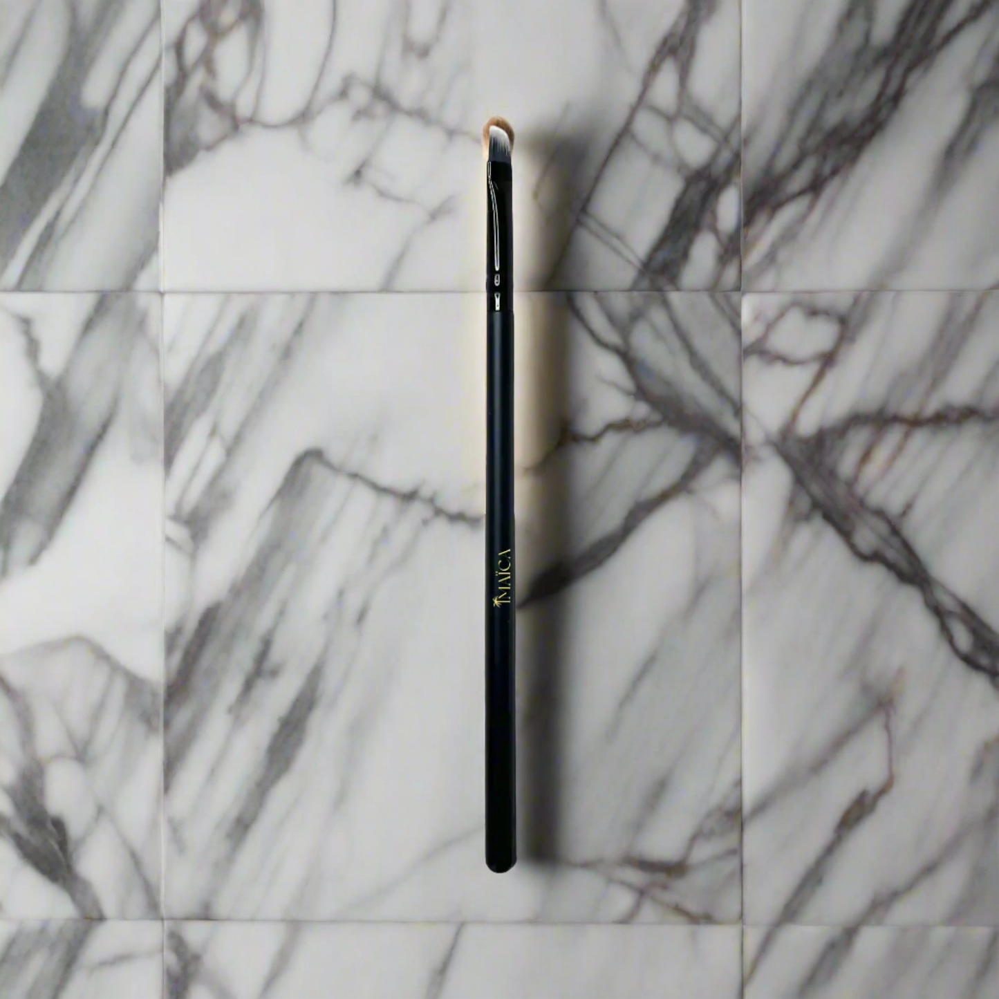 Angled Liner Brush