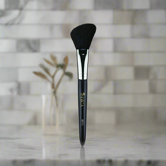 Angled Blush Brush - Imaica